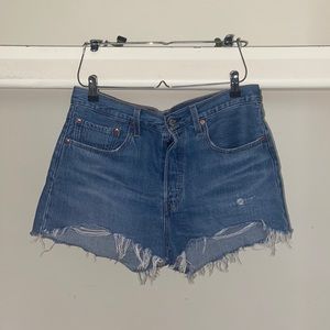 Levi’s 501 high waisted shorts